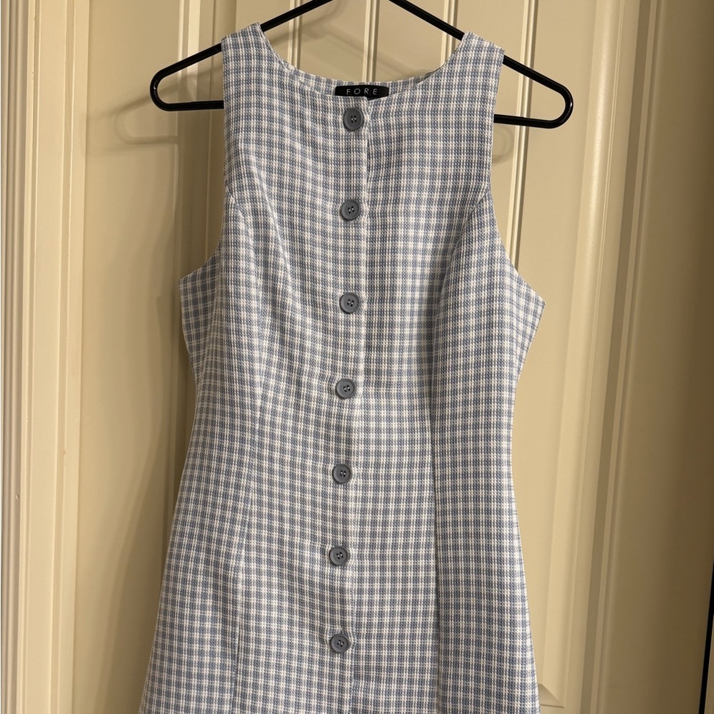 Dress - Picture 2 of 8